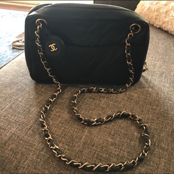 Vintage Chanel Purse - Picture 2 of 3